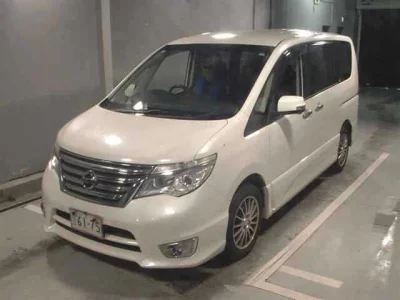NISSAN SERENA