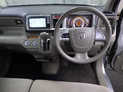 HONDA LIFE