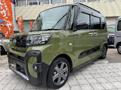 DAIHATSU TANTO FUN CROSS