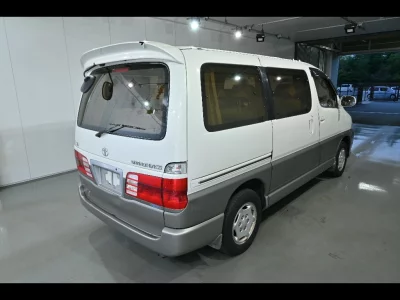 TOYOTA GRANVIA