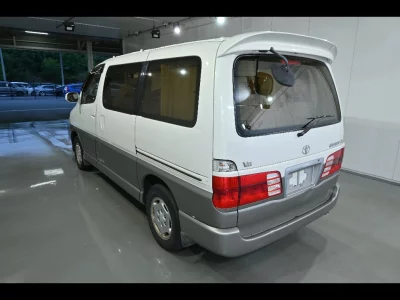 TOYOTA GRANVIA