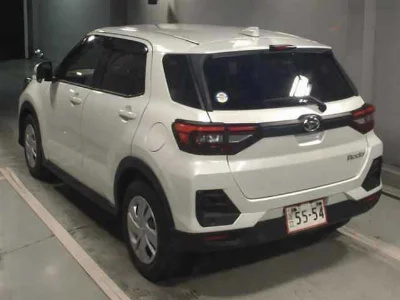 DAIHATSU ROCKY