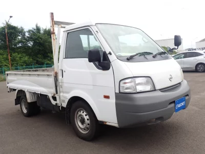 NISSAN VANETTE TRUCK