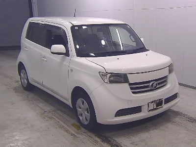 TOYOTA BB