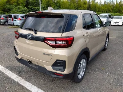 DAIHATSU ROCKY