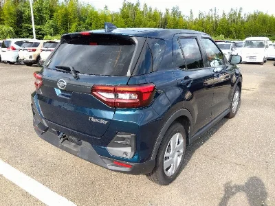 DAIHATSU ROCKY
