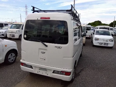 DAIHATSU HIJET VAN