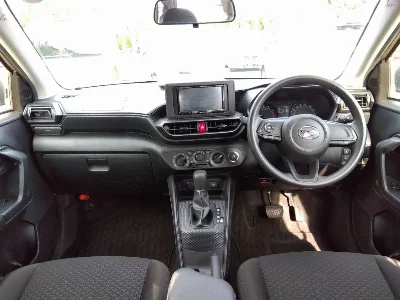 DAIHATSU ROCKY