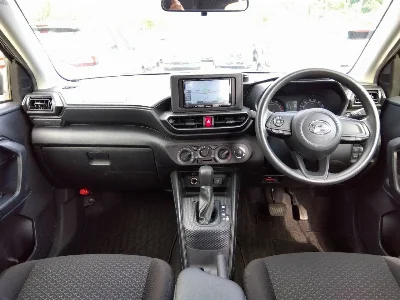 DAIHATSU ROCKY