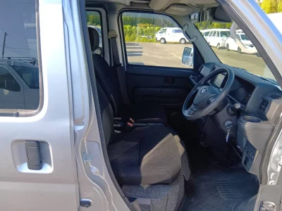 DAIHATSU HIJET VAN