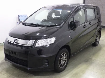HONDA FREED SPIKE