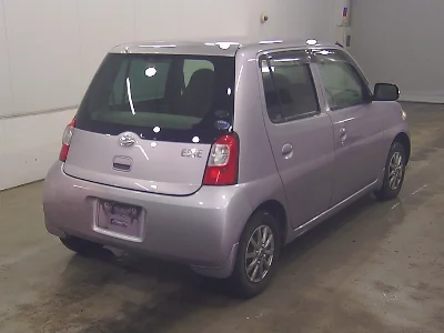 DAIHATSU ESSE