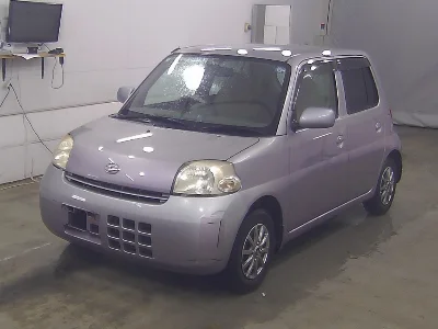 DAIHATSU ESSE