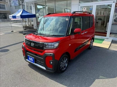 DAIHATSU TANTO FUN CROSS