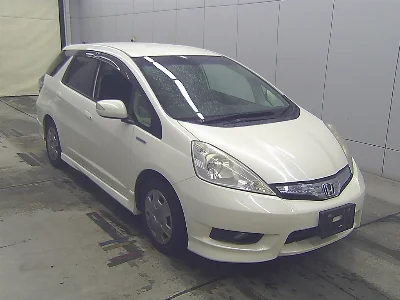 HONDA FIT SHUTTLE