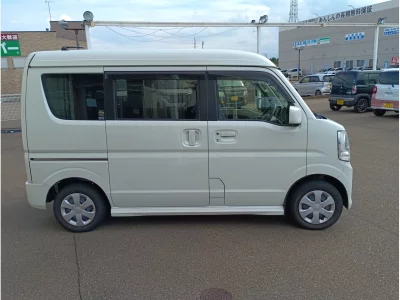 NISSAN CLIPPER RIO