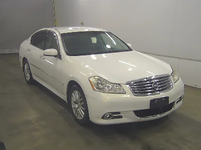 NISSAN FUGA