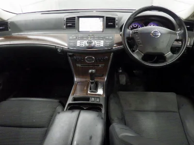 NISSAN FUGA