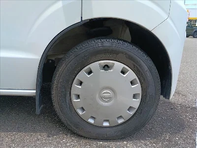 NISSAN CLIPPER VAN