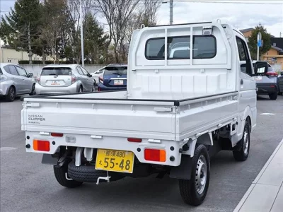 NISSAN CLIPPER TRUCK