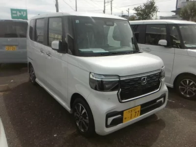 HONDA N BOX