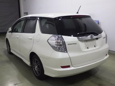 HONDA FIT SHUTTLE