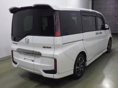 HONDA STEP WAGON