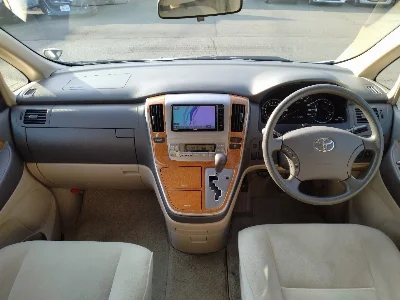 TOYOTA ALPHARD