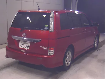 TOYOTA ISIS