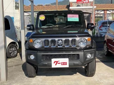 SUZUKI JIMNY NOMADE