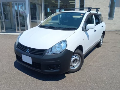 MITSUBISHI LANCER VAN