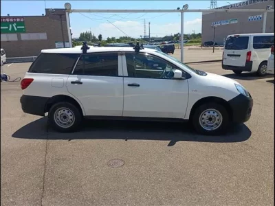 MITSUBISHI LANCER VAN