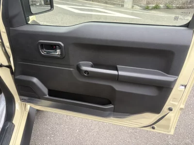 SUZUKI JIMNY NOMADE