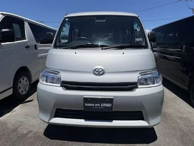 TOYOTA TOWN ACE VAN