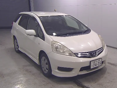 HONDA FIT SHUTTLE