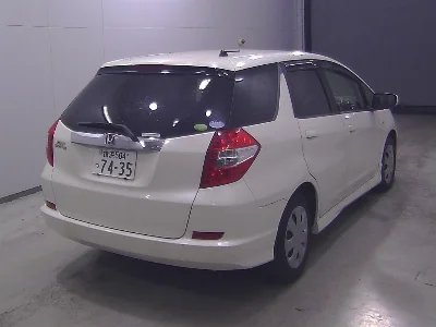 HONDA FIT SHUTTLE