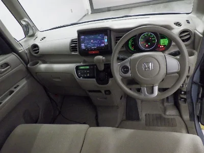 HONDA N BOX PLUS