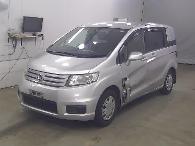 HONDA FREED SPIKE