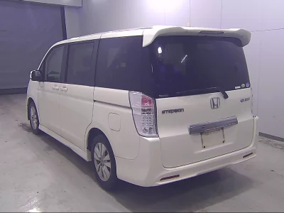 HONDA STEP WAGON