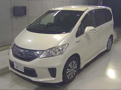 HONDA FREED