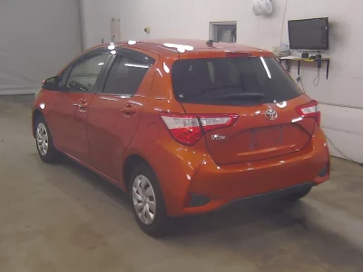 TOYOTA VITZ