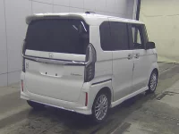 Цена авто Honda N-Box с аукционов Японии, номер кузова JF3, пробег 24 000, оценка 3