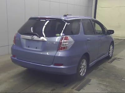 HONDA FIT SHUTTLE