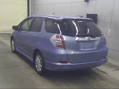 HONDA FIT SHUTTLE