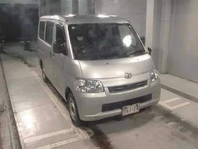 TOYOTA LITE ACE VAN