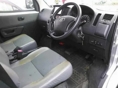 TOYOTA LITE ACE VAN