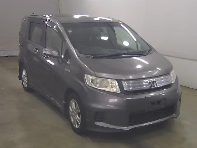 HONDA FREED SPIKE