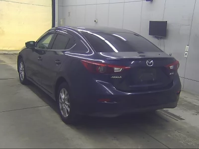 MAZDA AXELA