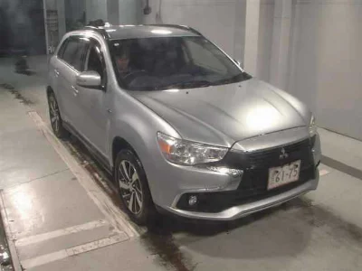 MITSUBISHI RVR
