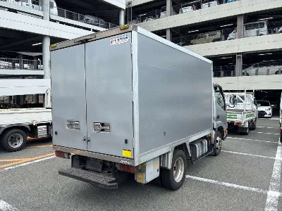 TOYOTA DYNA